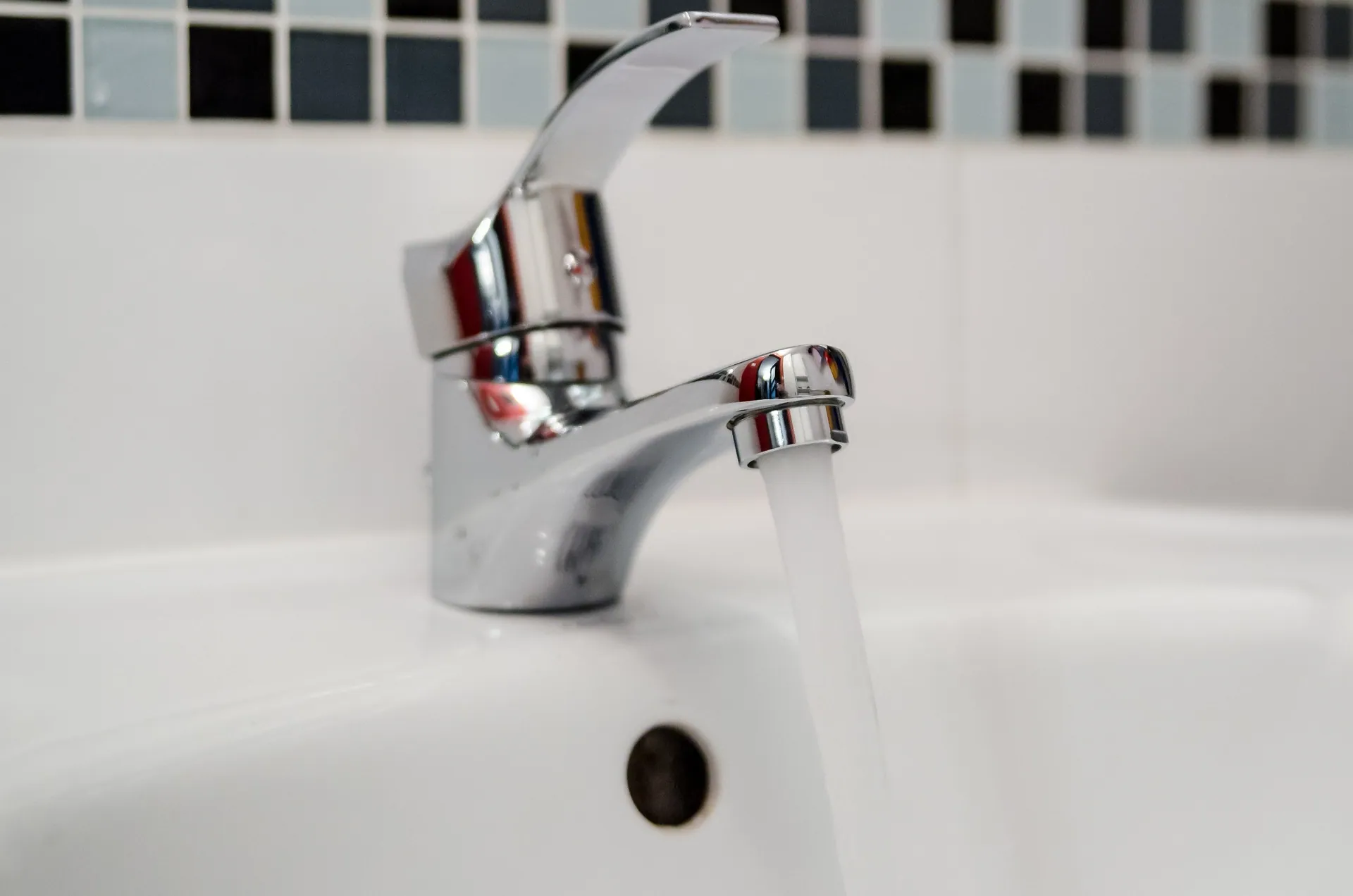 Comment détecter une fuite d'eau chez soi ?